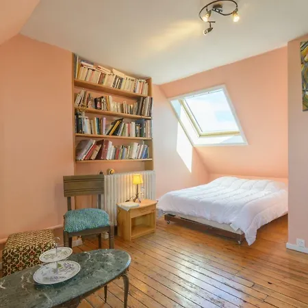 Nonque Guest house 2*
